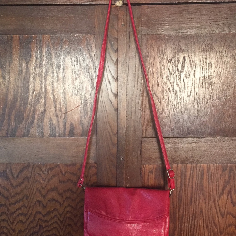 Red wallet/crossbody